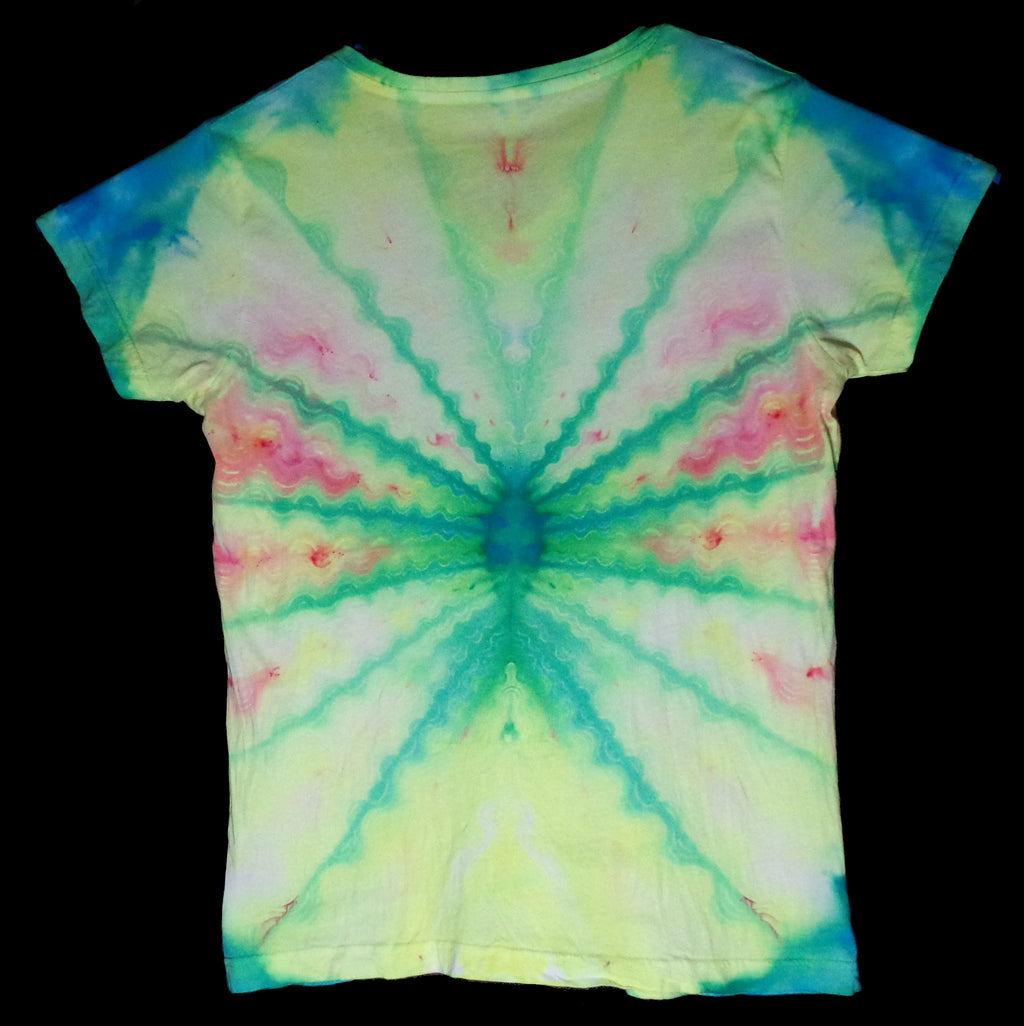 Dyenied #197 L Ladies V-neck WAVE MANDALA (UV)