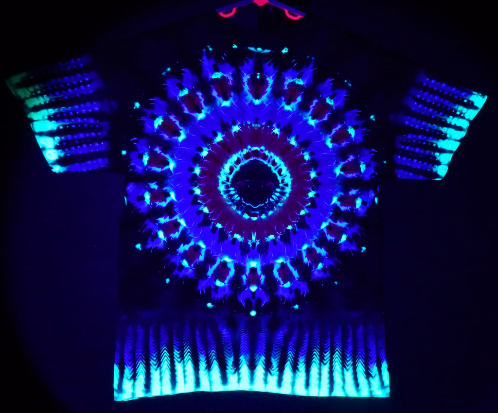 Dyenied #237 XL Gildan Ultra PFD MANDALA, (A)DOT AND SQUARES UV, (b) ARROWS (UV)