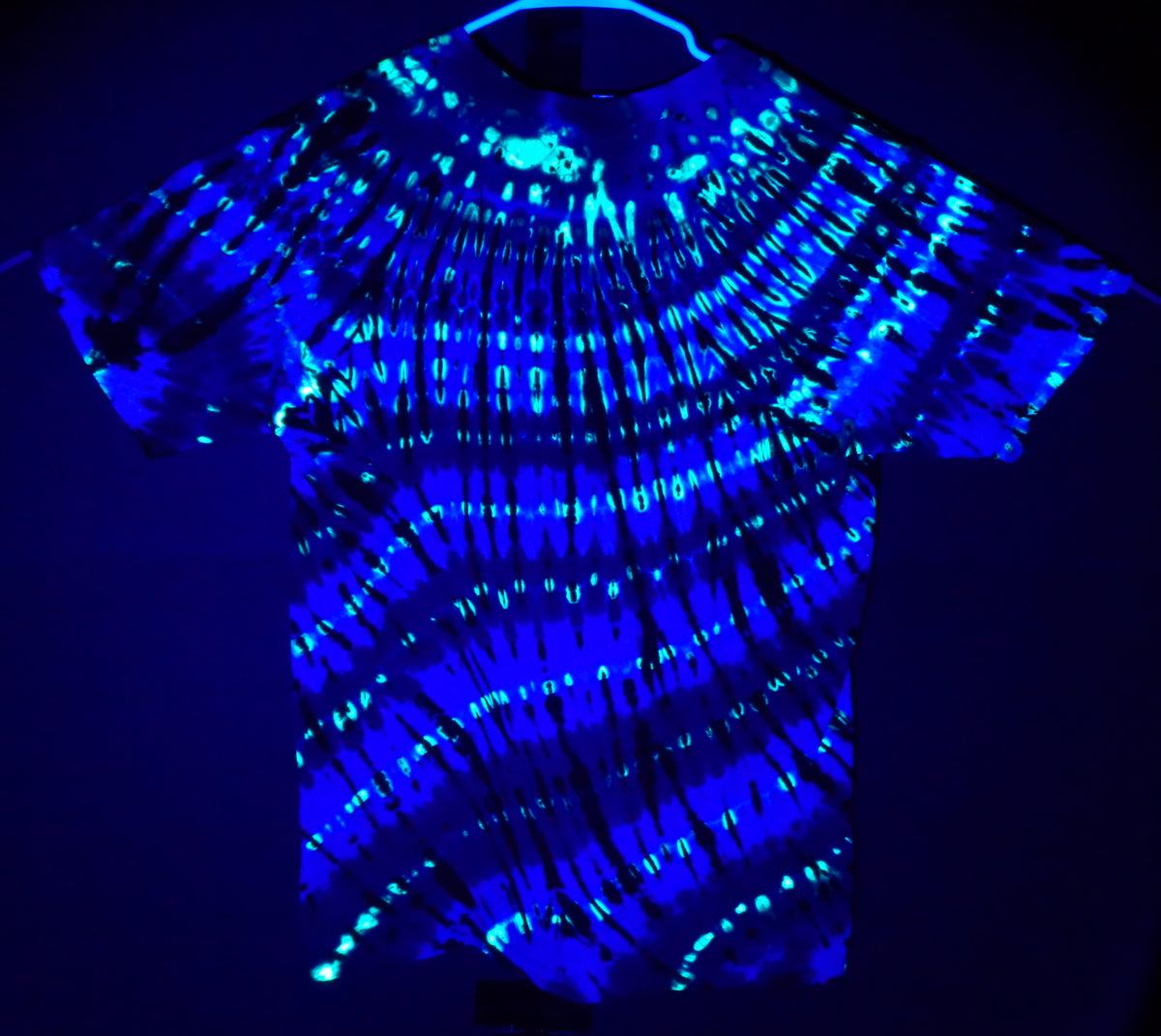 Tie Dyenied #328 Large Gildan Ultra PFD Neck Spiral (UV)