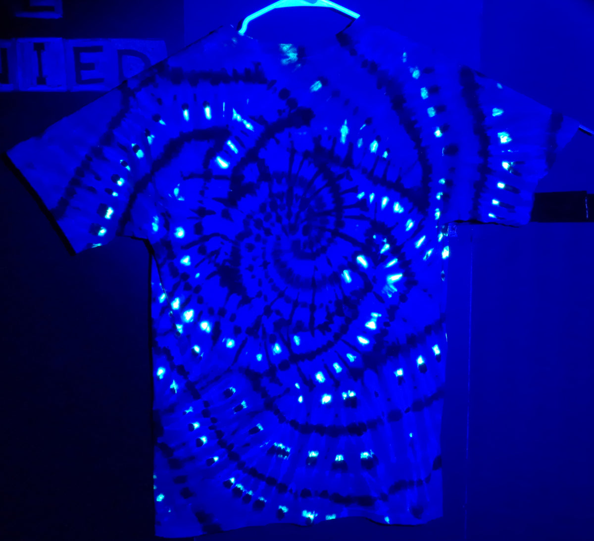 Tie Dyenied #347 Large Gildan Ultra PFD DOUBLE SWITCHBACK Spiral