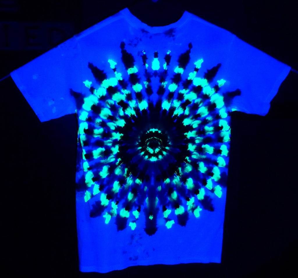 Tie Dyenied #373 Medium Gildan Ultra PFD MANDALA (UV)