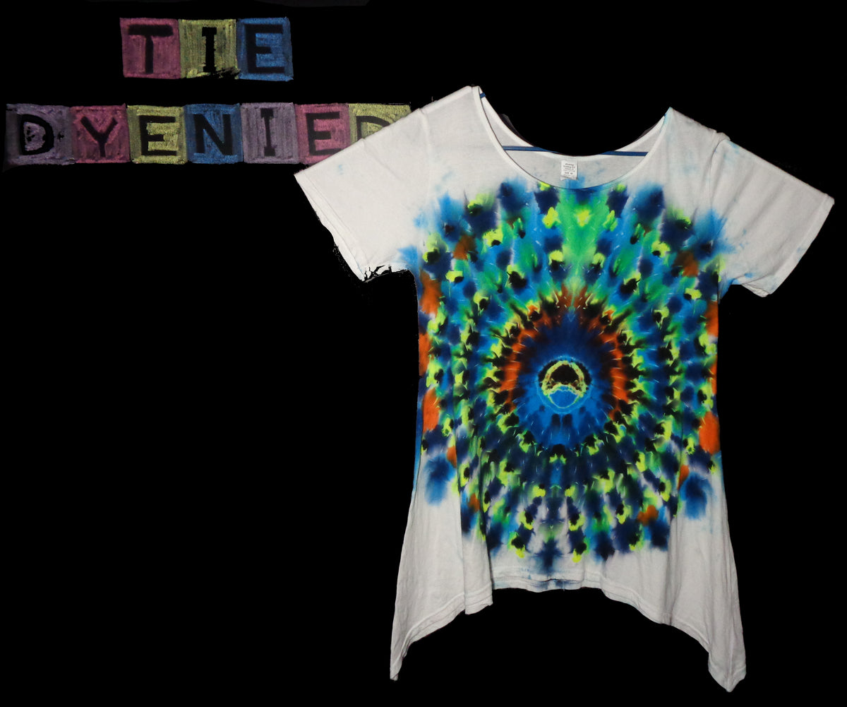 Tie Dyenied #381  Medium Woman's Tunic short sleeve MANDALA (UV)