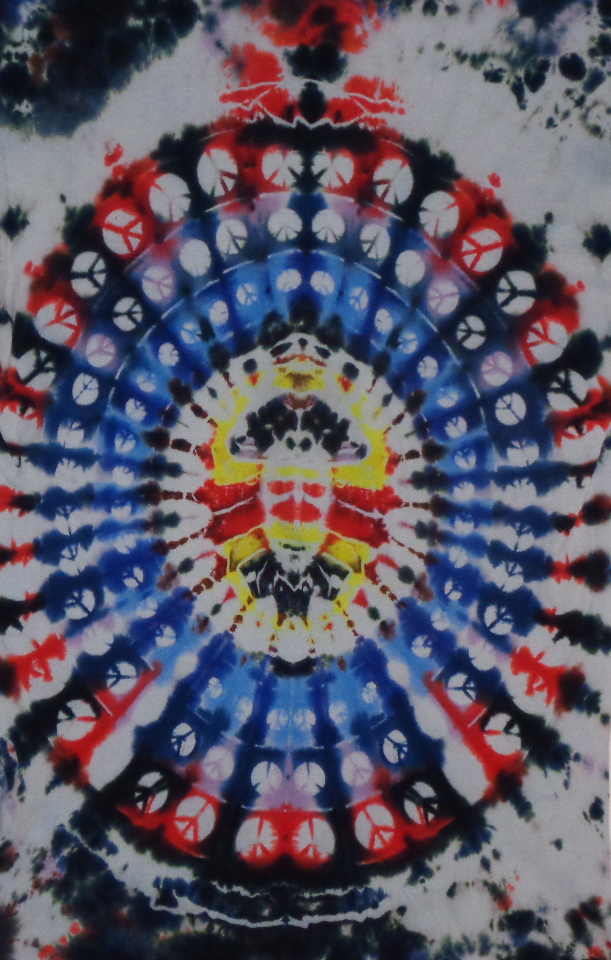 Dyenied #42 L Gildan Ultra PFD PEACE MANDALA