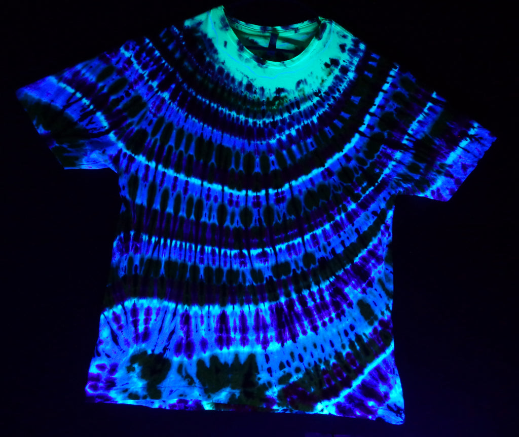 #239 2XL Combed Ringspun LAT 6901 Neck Spiral (UV)