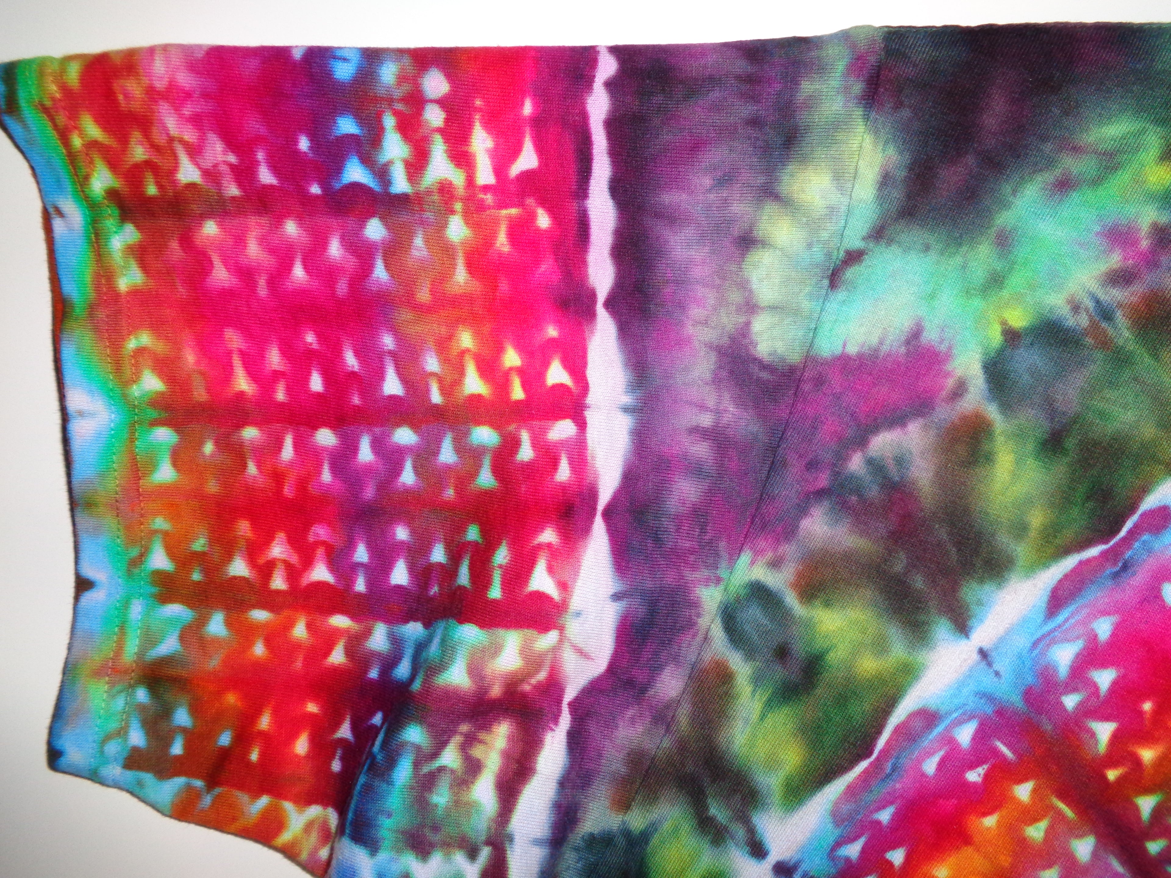 Tie Dyenied #53 XL TRI v1 Gravity v2 Tie Dye Shirt