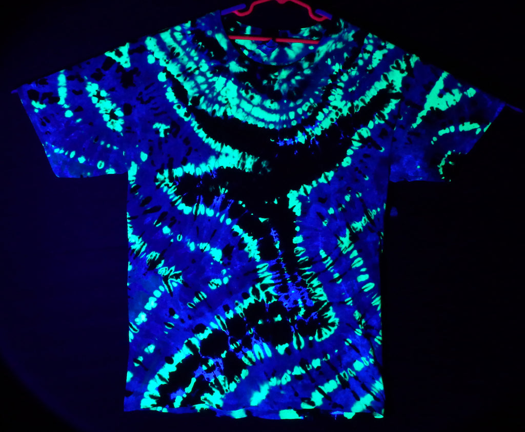 Dyenied #300 L Gildan Ultra PFD QUAD SWITCHBACK NECK SPIRAL (UV)